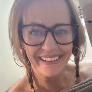 Meet your Posher, Cyndee